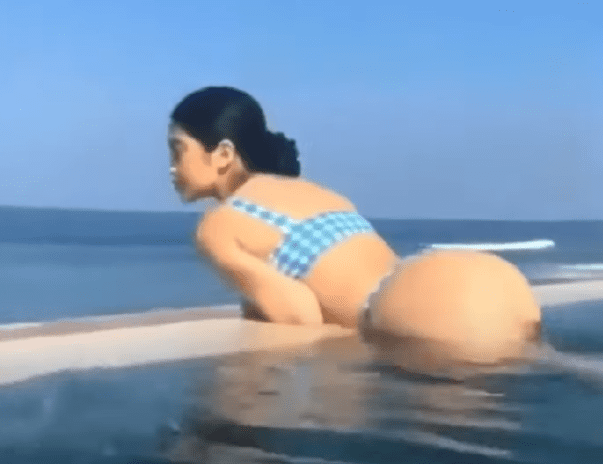 Jahanvi Kapoor’s naked A** video breaks the internet