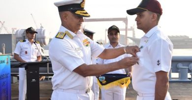 In A First, Navy Chief Awards On-The-Spot Unit Citation To INS Nireekshak