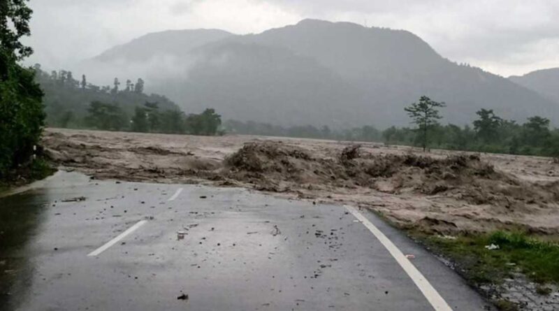 Flash Floods in Dehradun After Sahastradhara Cloudburst: Homes, IT Park Submerged