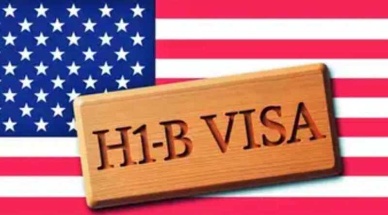 Meta, Microsoft Urge H-1B Visa Holders to Stay in US Amid Trump Crackdown