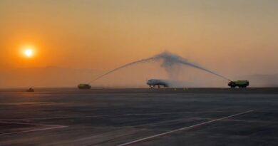 Water Salute Marks First Landing as Navi Mumbai International Airport Begins Commercial Flight Operations