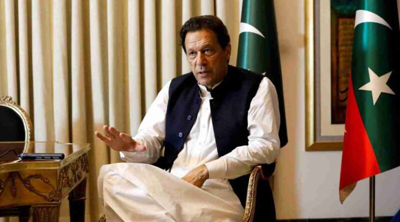 Imran Khan Reportedly Loses 85% Vision in Right Eye; Pakistan SC Orders Urgent Medical Examination